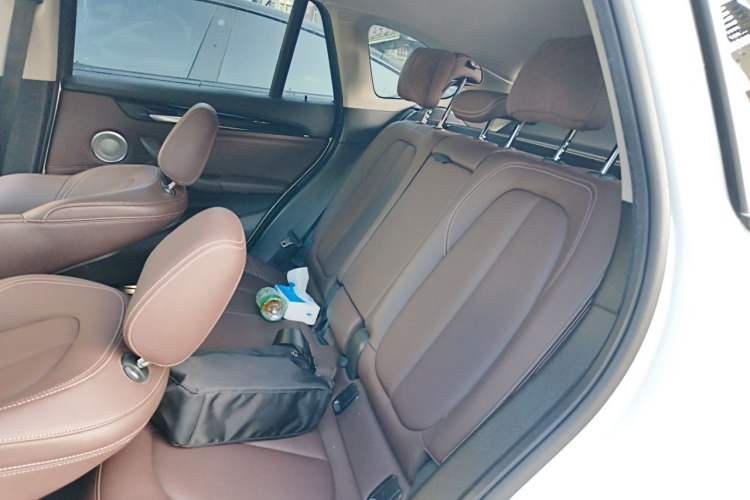 Used BMW X1 2021 sDrive20Li Fashion Model Left Rear Seat