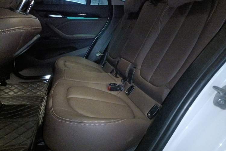 Used BMW X1 2021 Restyled sDrive20Li Fashion Version Left Rear Seat