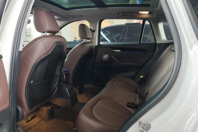 Used BMW X1 2021 sDrive20Li Fashion Model Left Rear Seat