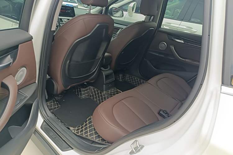 Used BMW X1 2021 Restyled sDrive20Li Fashion Version Left Rear Seat