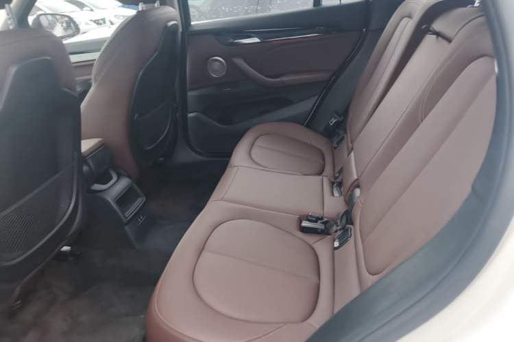 Used BMW X1 2021 sDrive20Li Fashion Model Left Rear Seat