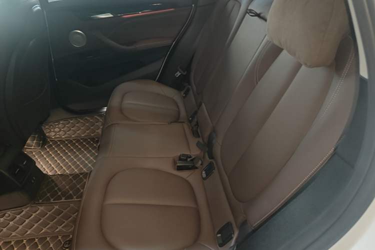 Used BMW X1 2021 Restyled sDrive25Li Leading Edition Left Rear Seat