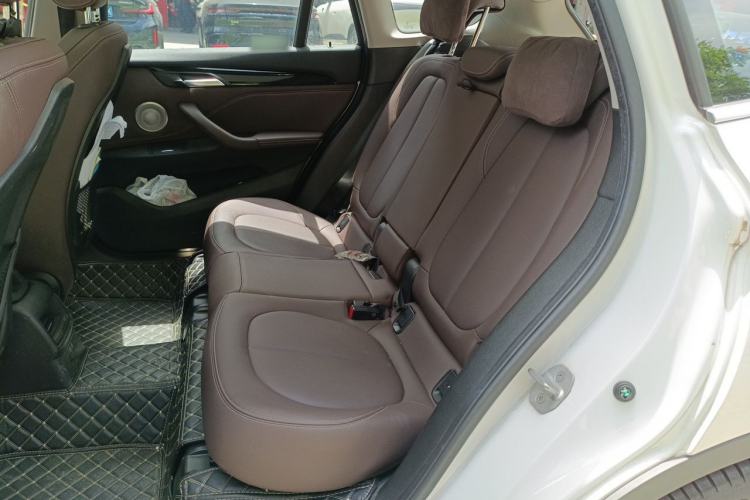 Used BMW X1 2021 sDrive20Li Fashion Model Left Rear Seat