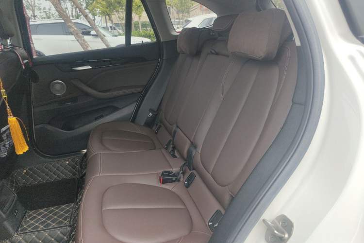 Used BMW X1 2021 sDrive20Li Fashion Model Left Rear Seat