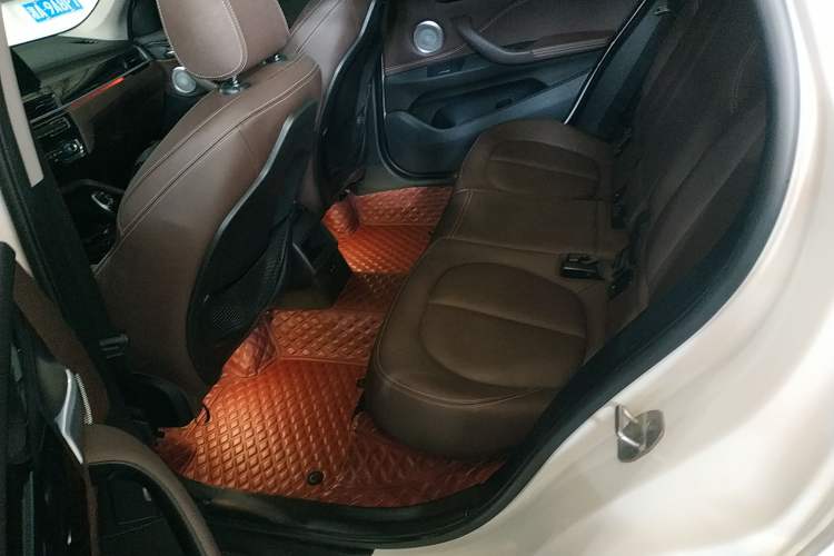Used BMW X1 2021 sDrive20Li Fashion Model Left Rear Seat