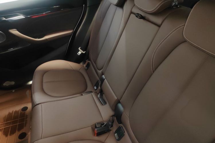 Used BMW X1 2021 sDrive20Li Fashion Model Left Rear Seat