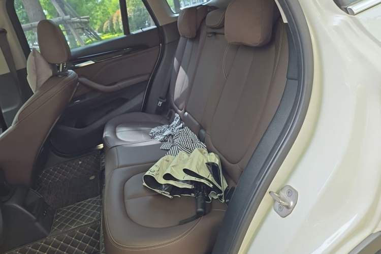 Used BMW X1 2021 Restyled sDrive20Li Fashion Version Left Rear Seat