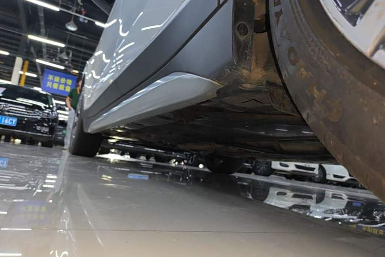Used BMW X1 2021 xDrive25Li Luxury Model Left Side Sill