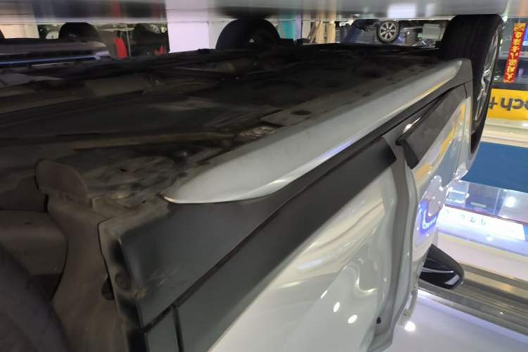Used BMW X1 2021 sDrive20Li Premium Edition Left Side Sill