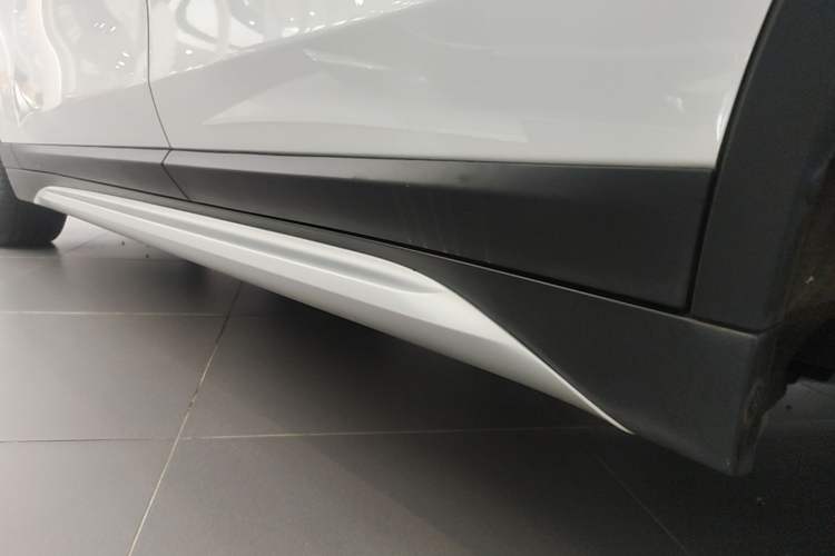 Used BMW X1 2021 sDrive20Li Premium Edition Left Side Sill