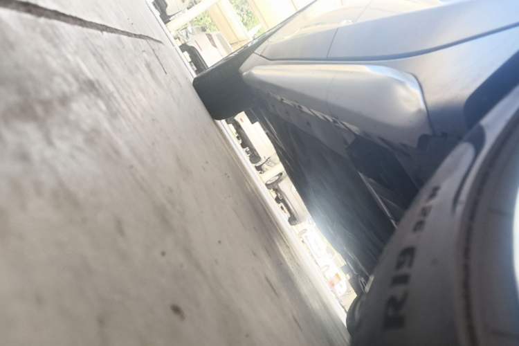 Used BMW X1 2021 xDrive25Li Luxury Model Left Side Sill