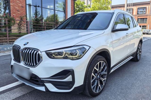 Ojetý BMW X1 2021 xDrive25Li Luxury Model