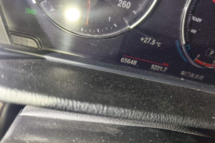 Used BMW X1 2021 sDrive20Li Premium Edition Odometer Close Up