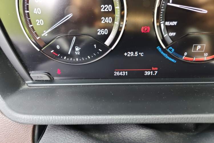 Used BMW X1 2021 sDrive25Li Leading Model Odometer Close Up