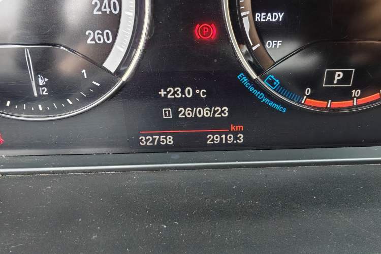 Used BMW X1 2021 Restyled sDrive25Li Leading Edition Odometer Close Up