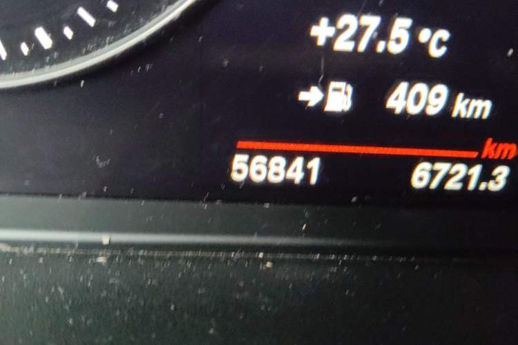 Used BMW X1 2021 sDrive20Li Premium Edition Odometer Close Up