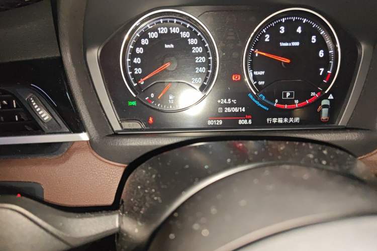 Used BMW X1 2021 sDrive20Li Premium Edition Odometer Close Up