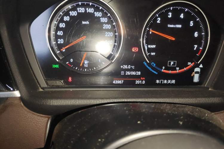 Used BMW X1 2021 sDrive25Li Leading Model Odometer Close Up