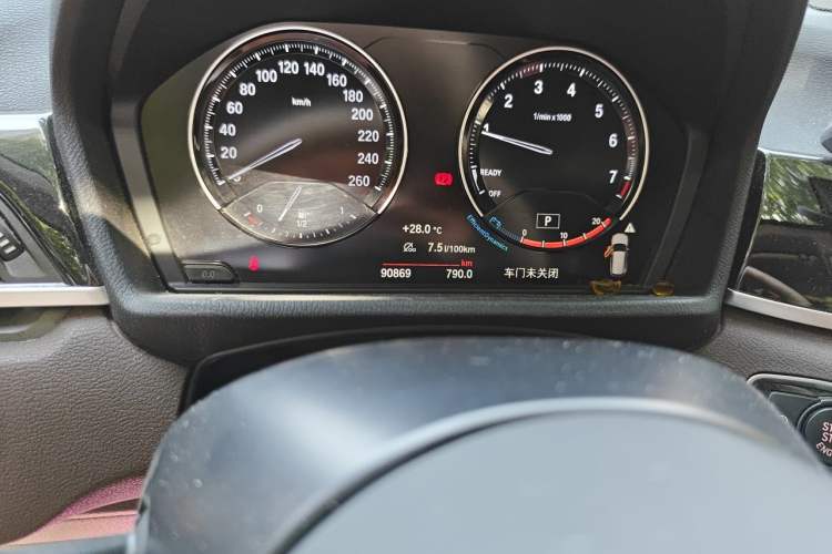 Used BMW X1 2021 Restyled sDrive20Li Fashion Version Odometer Close Up