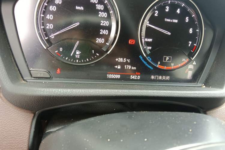Used BMW X1 2021 sDrive20Li Fashion Model Odometer Close Up