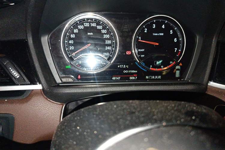 Used BMW X1 2021 sDrive25Li Leading Model Odometer Close Up