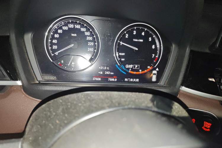Used BMW X1 2021 sDrive20Li Premium Edition Odometer Close Up