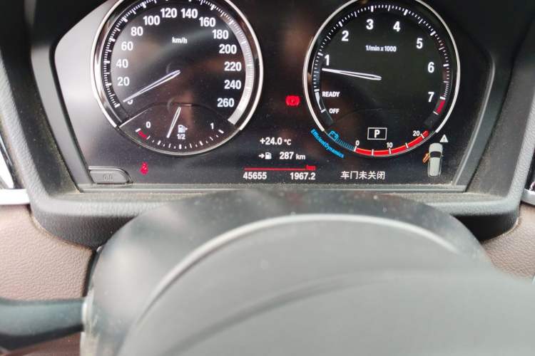 Used BMW X1 2021 sDrive25Li Leading Model Odometer Close Up