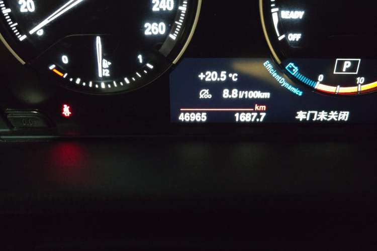 Used BMW X1 2021 sDrive20Li Premium Edition Odometer Close Up