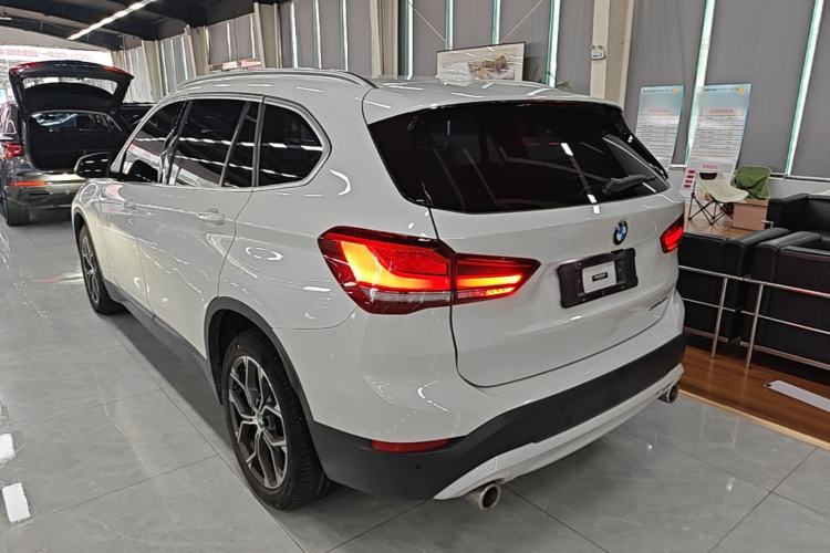 Used BMW X1 2021 Restyled sDrive25Li Leading Edition Rear Left 45 Deg