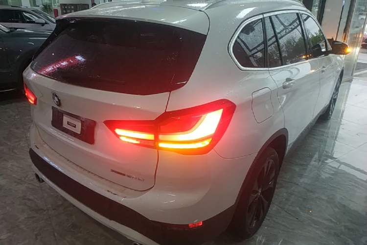 Used BMW X1 2021 Restyled sDrive20Li Fashion Version Rear Right 45 Deg
