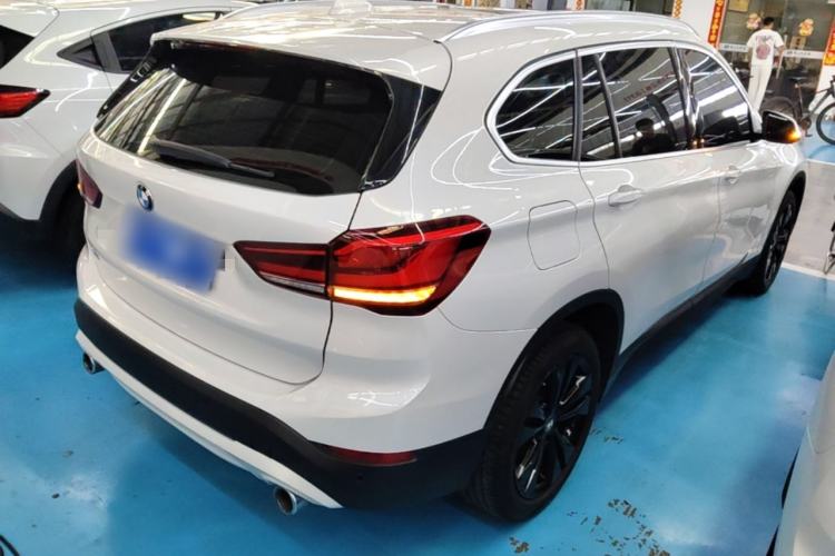 Used BMW X1 2021 sDrive20Li Fashion Model Rear Right 45 Deg