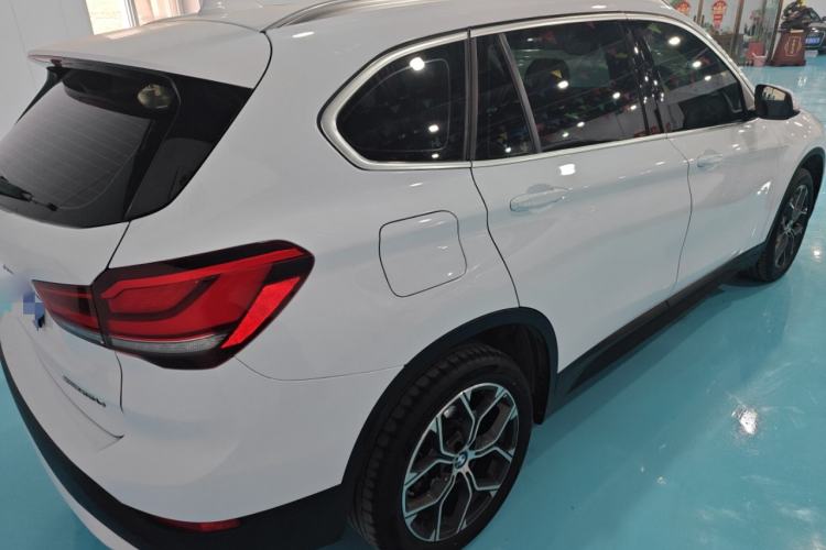 Used BMW X1 2021 sDrive25Li Leading Model Rear Right 45 Deg