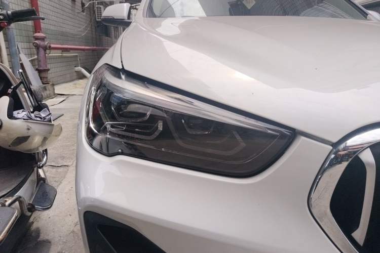 Used BMW X1 2021 sDrive20Li Fashion Model Right Front Headlight