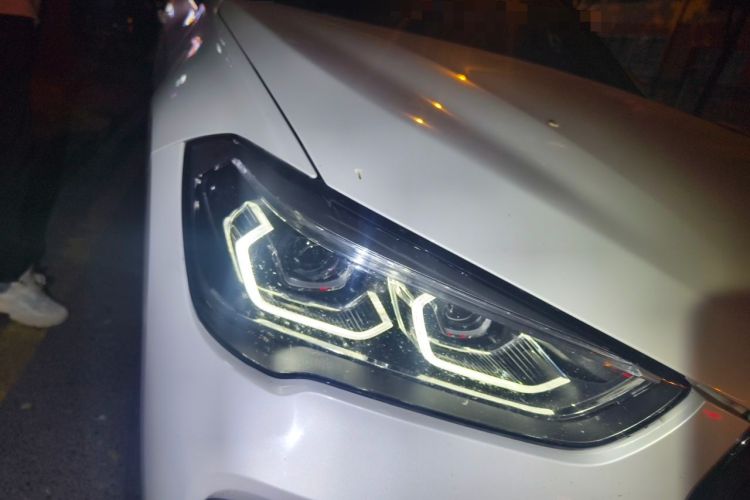 Used BMW X1 2021 sDrive20Li Premium Edition Right Front Headlight