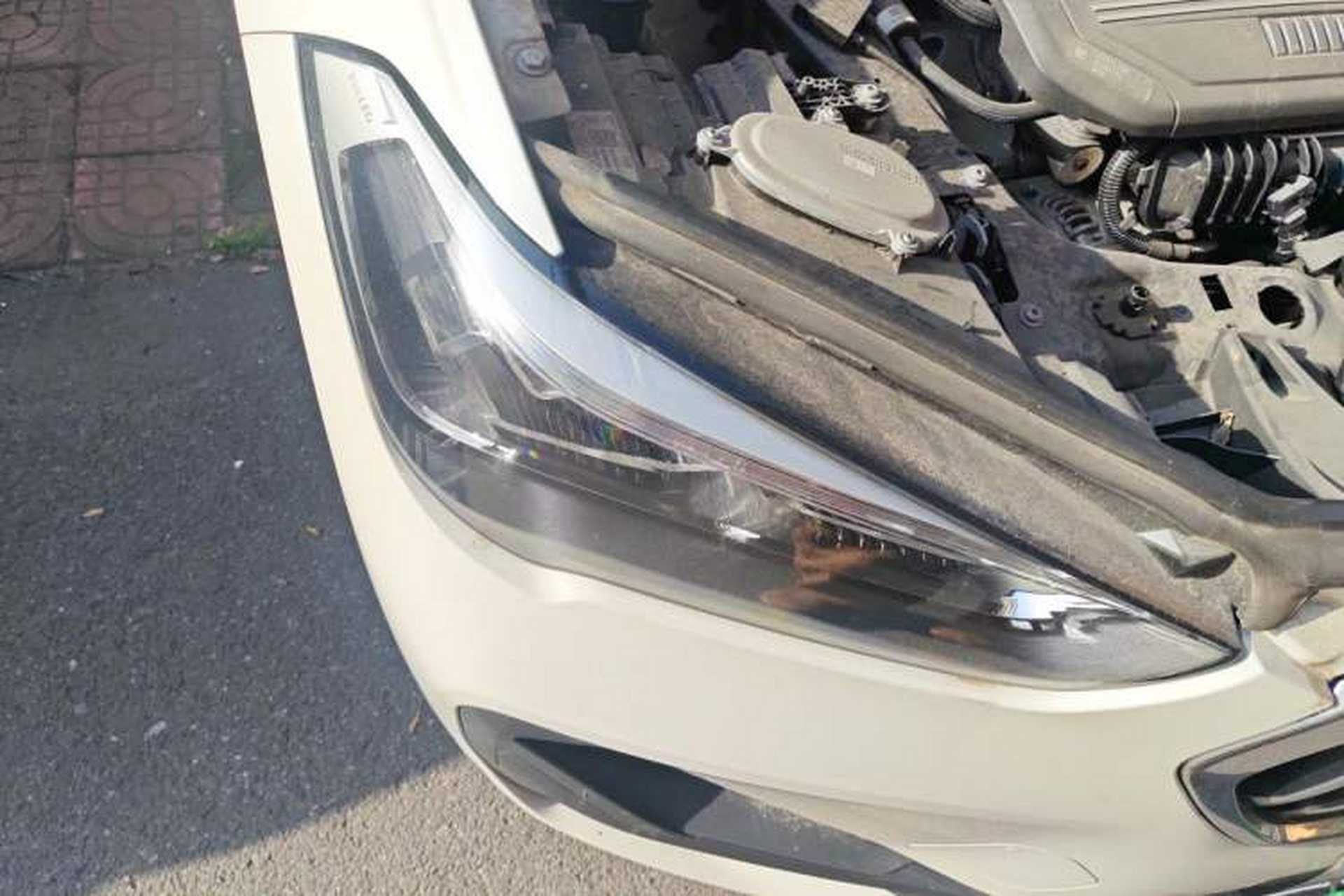 Used BMW X1 2021 Restyled sDrive20Li Fashion Version Right Front Headlight