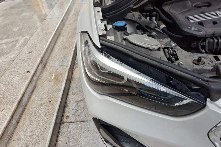 Used BMW X1 2021 sDrive20Li Premium Edition Right Front Headlight