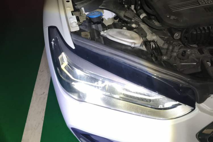 Used BMW X1 2021 sDrive20Li Premium Edition Right Front Headlight