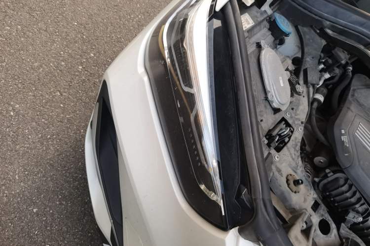 Used BMW X1 2021 sDrive20Li Premium Edition Right Front Headlight