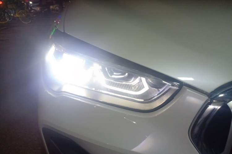 Used BMW X1 2021 sDrive25Li Leading Model Right Front Headlight