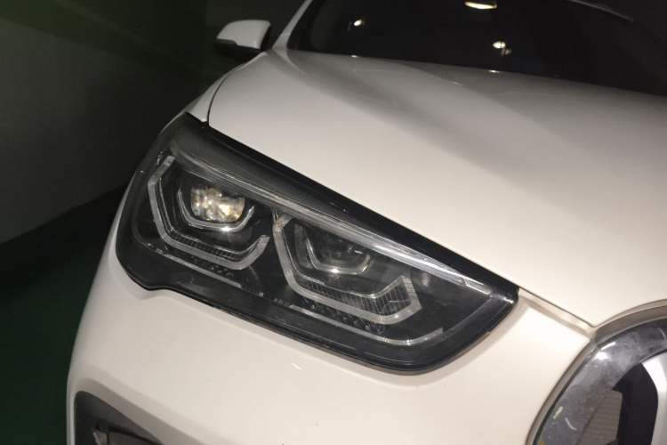 Used BMW X1 2021 Restyled sDrive25Li Leading Edition Right Front Headlight