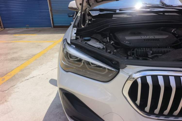 Used BMW X1 2021 sDrive20Li Fashion Model Right Front Headlight