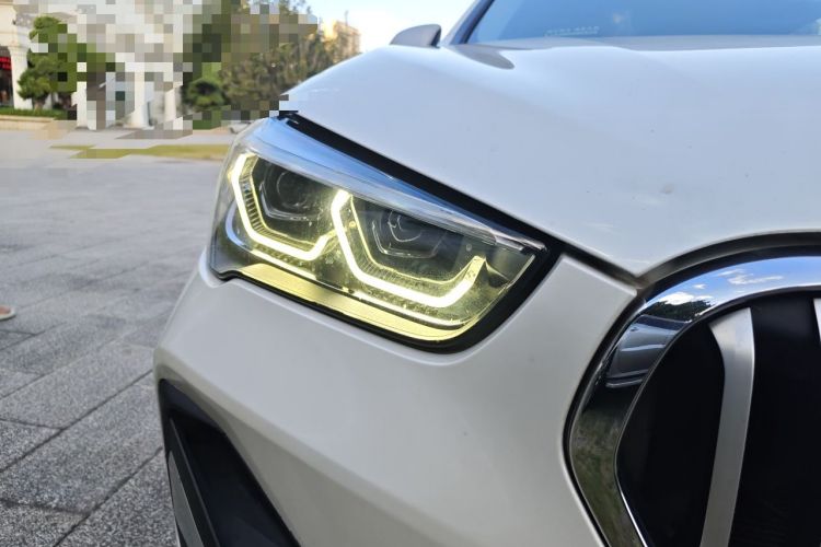 Used BMW X1 2021 xDrive25Li Luxury Model Right Front Headlight