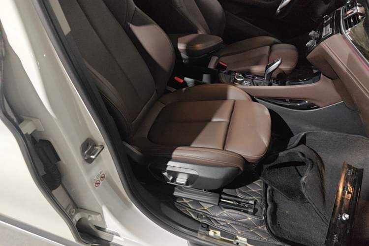 Used BMW X1 2021 xDrive25Li Luxury Model Right Front Seat