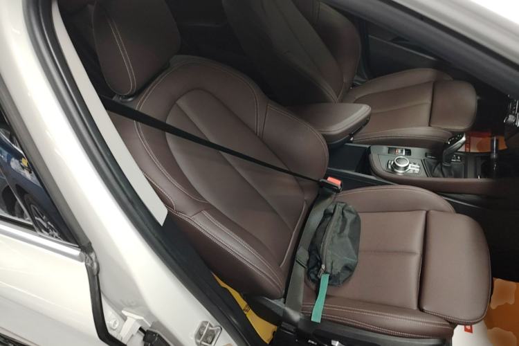 Used BMW X1 2021 sDrive25Li Leading Model Right Front Seat