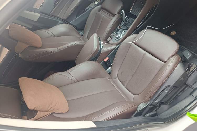Used BMW X1 2021 sDrive20Li Premium Edition Right Front Seat