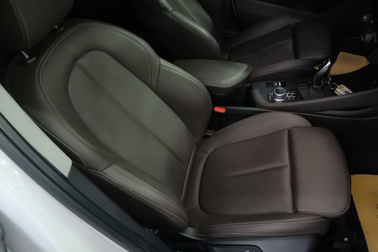 Used BMW X1 2021 sDrive20Li Fashion Model Right Front Seat