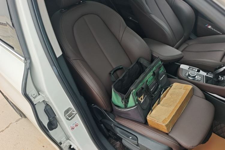 Used BMW X1 2021 sDrive20Li Premium Edition Right Front Seat