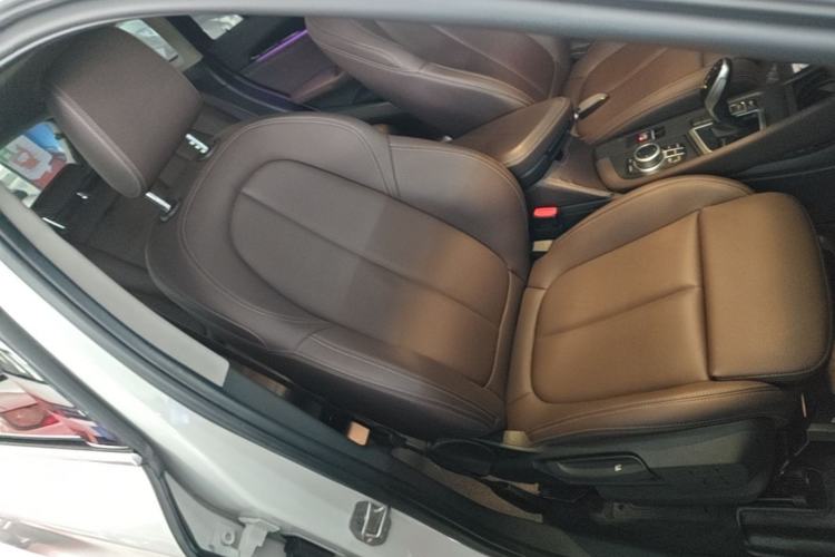 Used BMW X1 2021 Restyled sDrive20Li Fashion Version Right Front Seat