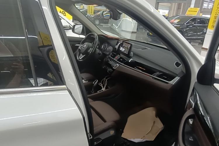 Used BMW X1 2021 Restyled sDrive20Li Fashion Version Right Front Seat