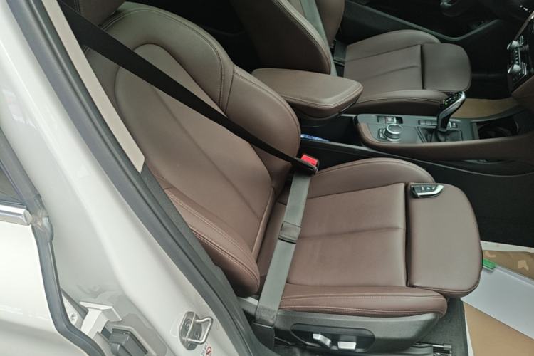 Used BMW X1 2021 Restyled sDrive25Li Leading Edition Right Front Seat